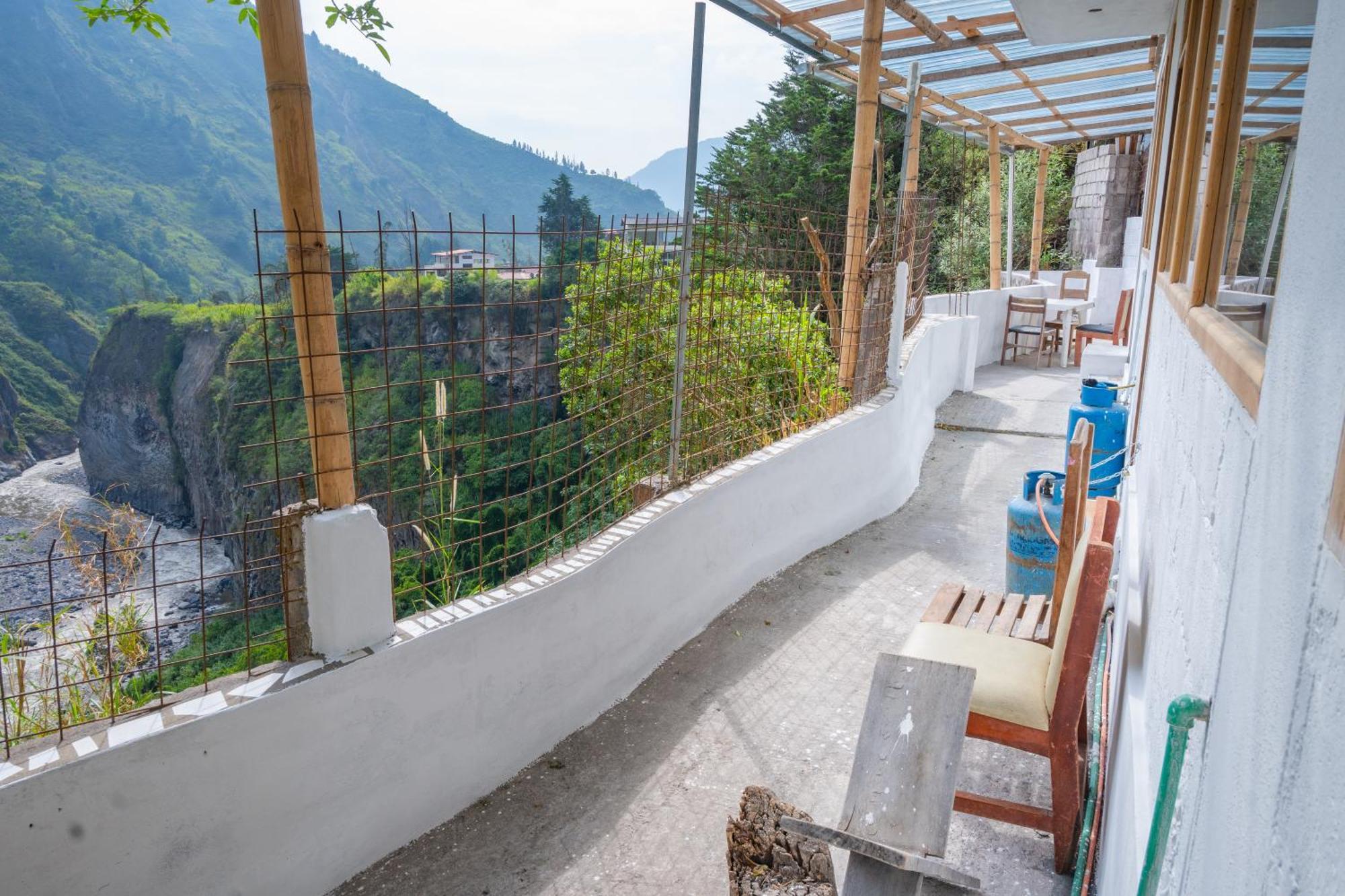 Backpackers-Balcones-River-Lodge Baños Exterior foto